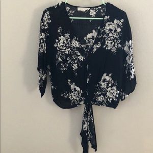 Tops - Women’s Floral Tie Blouse Tops - Women’s Floral Tie Blouse